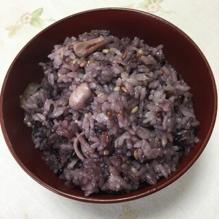 ヒイカの炊き込みご飯ナンプラー風味